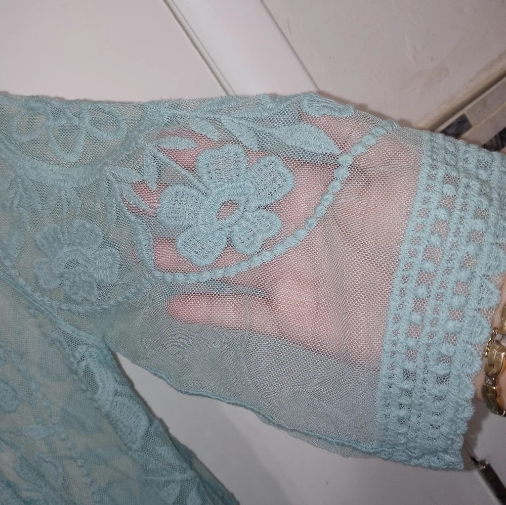 Ember sage Embroidered floral mesh Lace 1/2 Sleeve lingerie cover up M - Picture 6 of 10